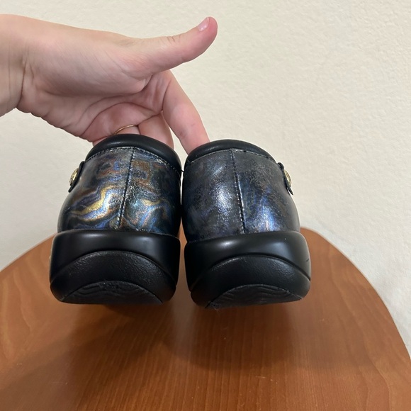 Alegria Women's Sz 8-8.5/EU38 Multicolor Black/Blue Leather PG Lite Loafer Swirl - Picture 10 of 11